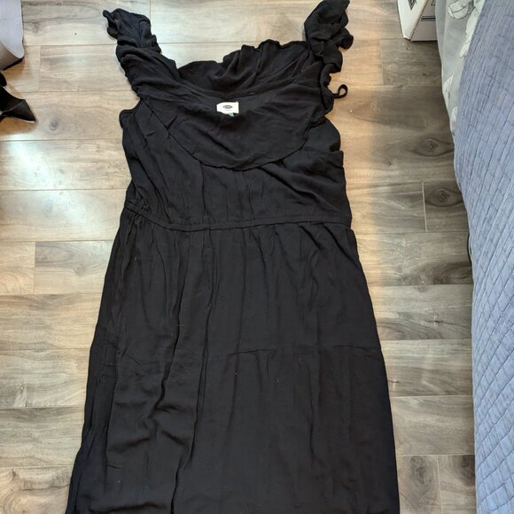 Women's Flutter Sleeve Black Dress - Picture 1 of 2